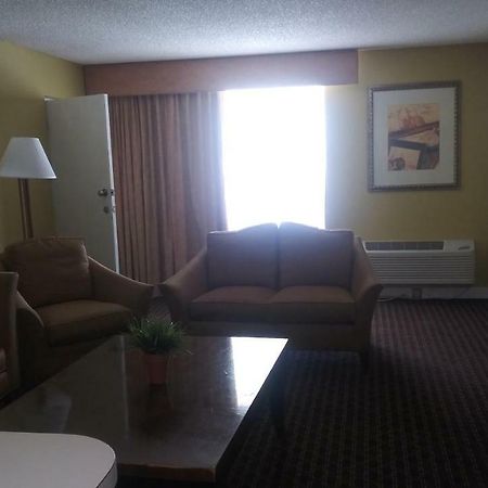 Vista Inn Lake Tarpon Palm Harbor Bagian luar foto