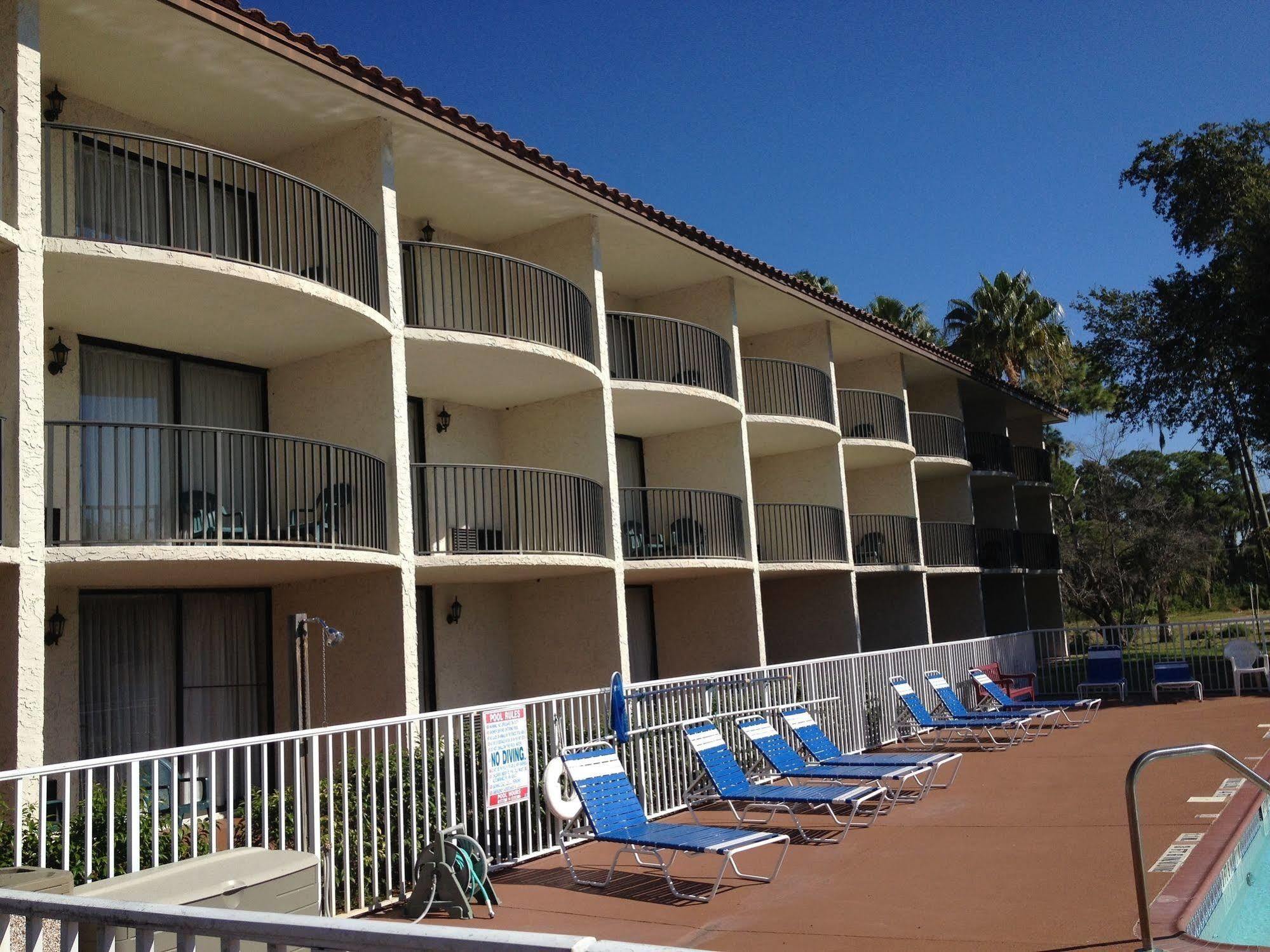 Vista Inn Lake Tarpon Palm Harbor Bagian luar foto