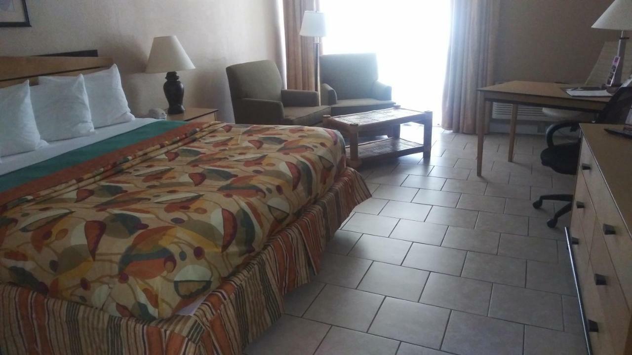 Vista Inn Lake Tarpon Palm Harbor Bagian luar foto